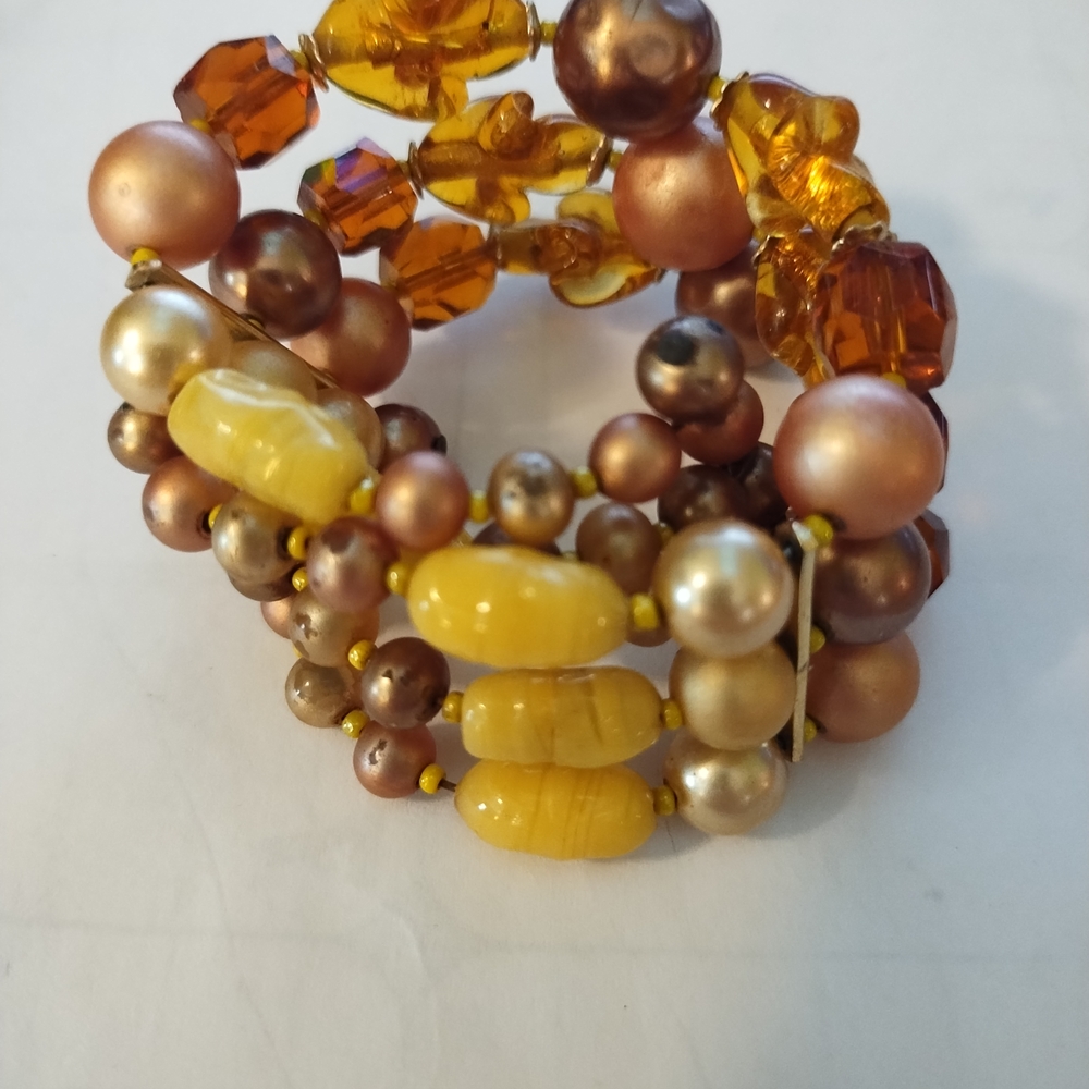 Elegant Gold and Brown Beaded Bracelet Set - Picture 3 of 3